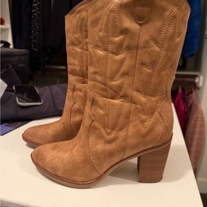 MIA Tan Western-Style Women's Boots